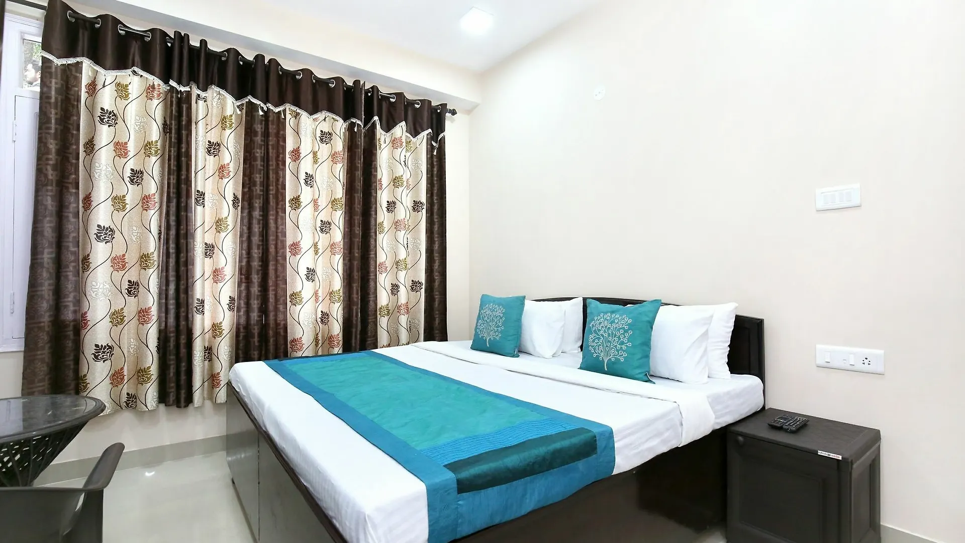 Oyo Home 10839 Studios Kanlog Shimla